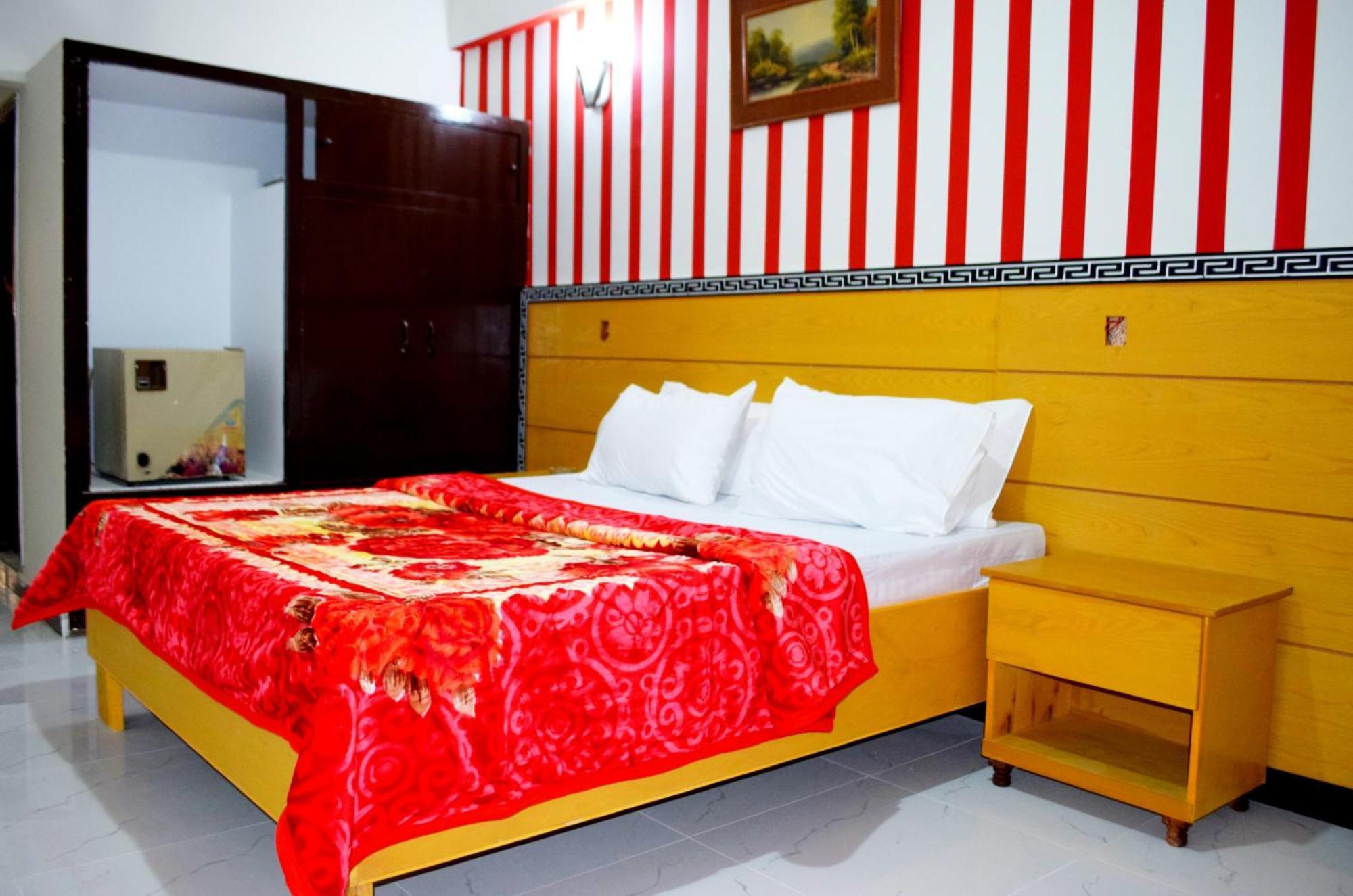 Hotel Al Badar Rawalpindi Exterior photo